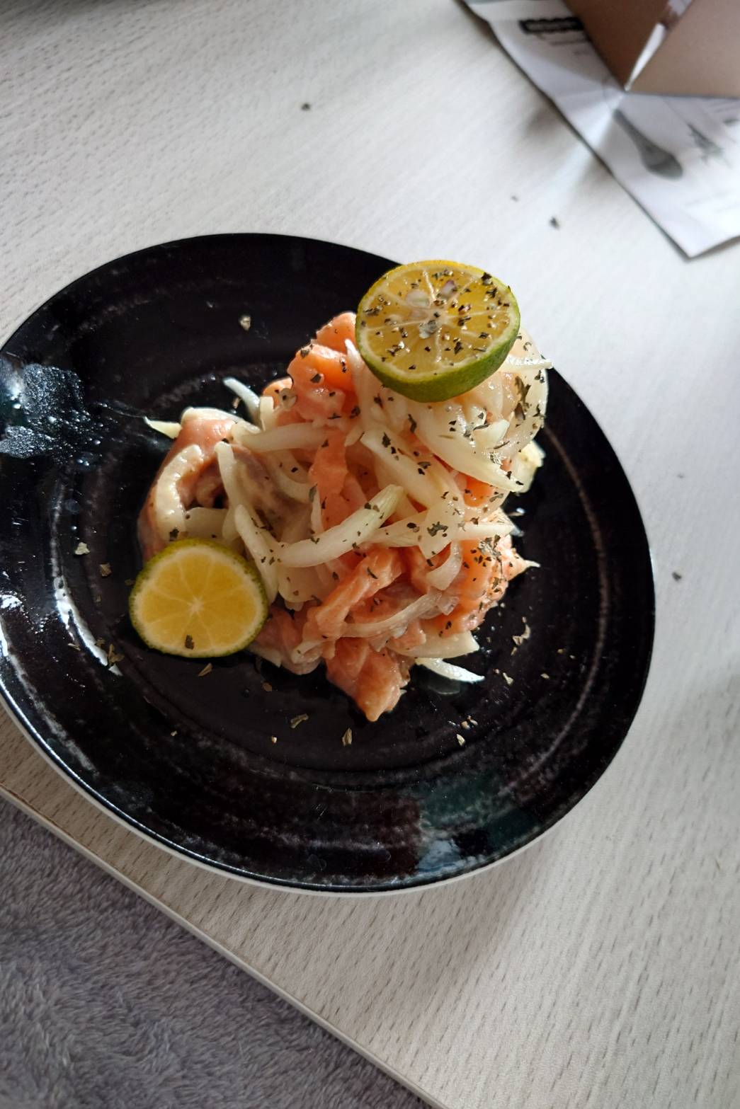 すだちのサーモンマリネ